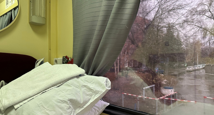 «Мы уже поменялись»: прихожу в вагон, а мое место уже занято другой пассажиркой - реакция удивила даже проводницу