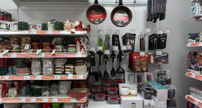 В Фикс Прайс зашла не зря: посуда из Ирана и Чехии и новогодний декор - отхватила себе перчатки Ретро из 20-х годов за 399 руб