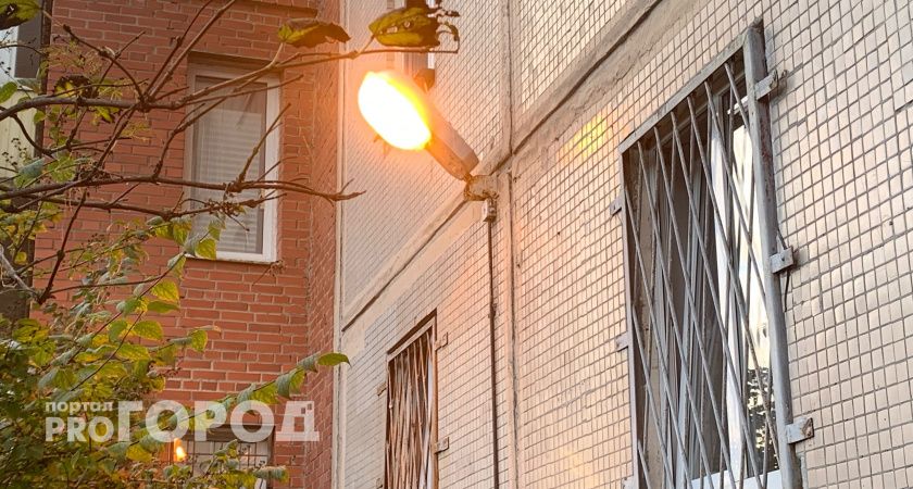 Темнота на дорогах Рязани ставит под угрозу жизни людей: жители требуют вернуть утреннее освещение