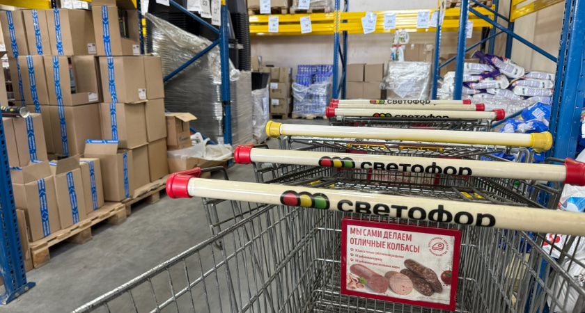 Оценила новый завоз хозяйственного отдела Светофора: покупатели столпились у полок - делюсь своими находками