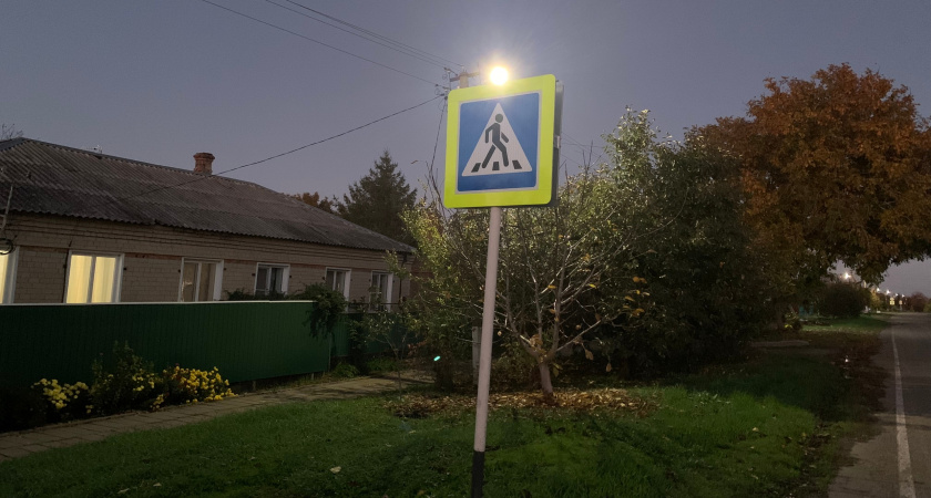 Дорожники осветили новые участки трассы Р-22 в Рязанской области