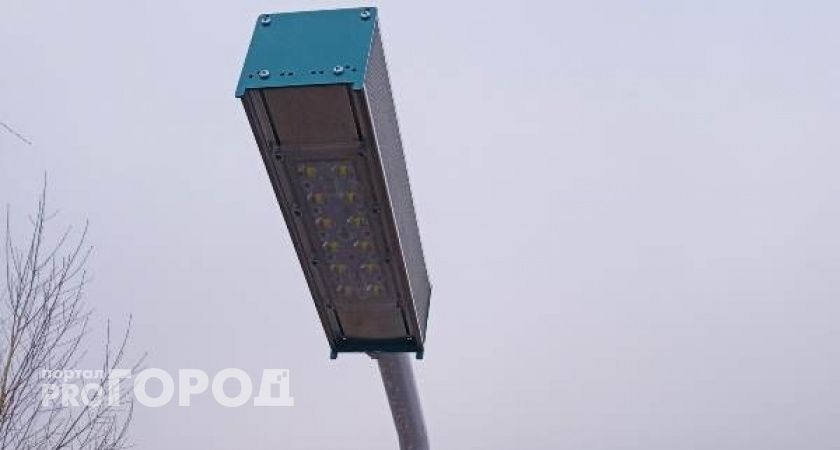 «Живём без света, воды и отопления»: жители посёлка Варские жалуются на ежедневные отключения электричества