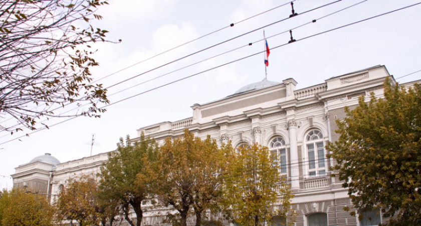 Дом. РФ обосновал продажу здания рязанского правительства техническим сбоем