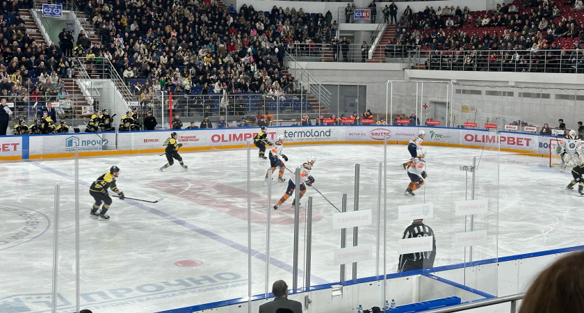 ХК «Рязань-ВДВ» проиграл «Зауралью» 0:2, а тренер Зубов жестко прокомментировал игру