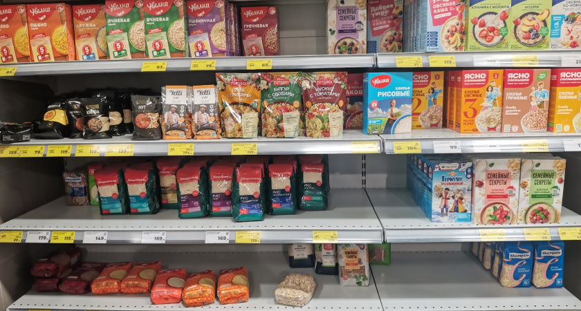 В Роскачестве рассказали как выбрать идеальную манную крупу: смотрите это на упаковке и смело берите детям