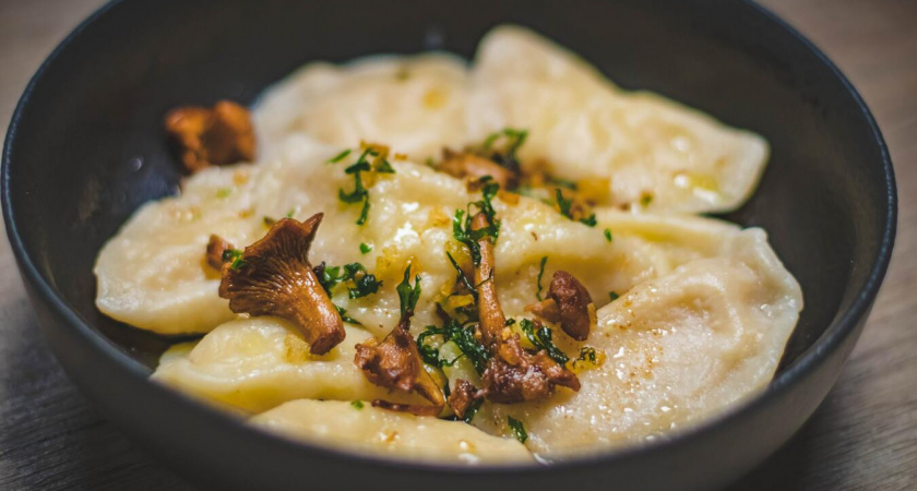 Улучшитель теста для вареников: 3 добавки - и вареники как пух, во рту тают - тонкое, эластичное и не рвется