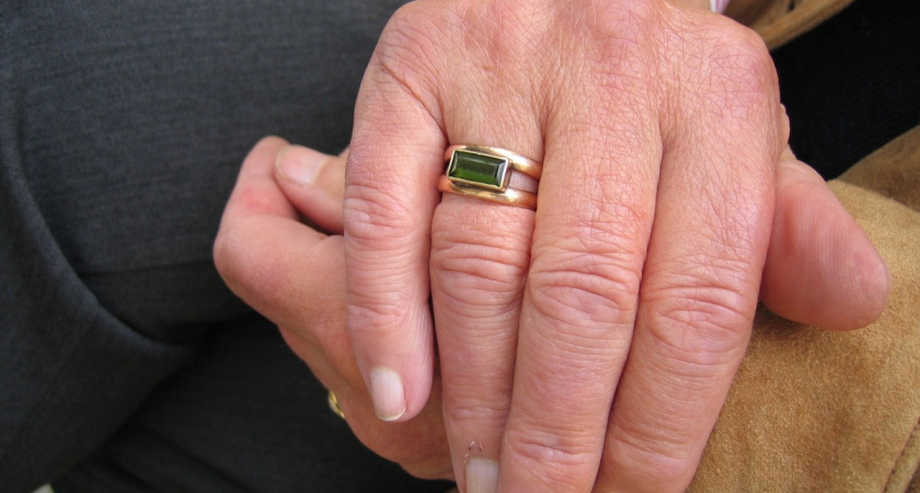 Чтобы на душе было легко и спокойно, примите мудрый совет старца Серафима - понять дано не всем