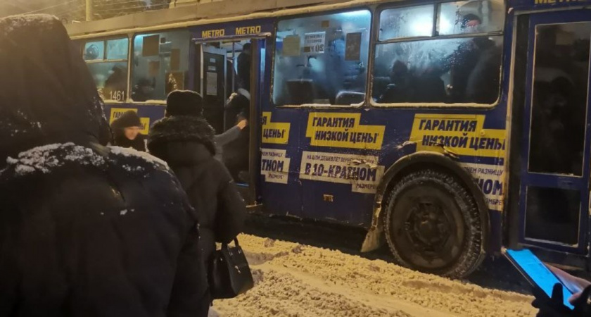 В Рязани троллейбус попал в аварию