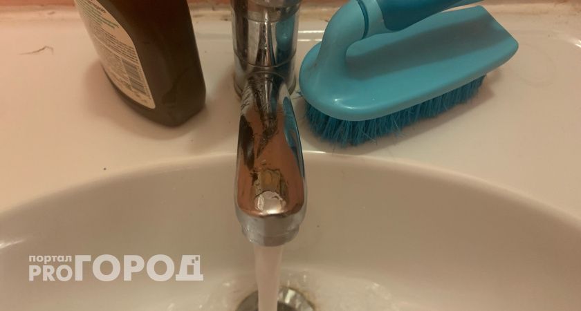 «Сначала без воды, потом с ржавчиной»: рязанцы с тревогой ждут включения ХВС