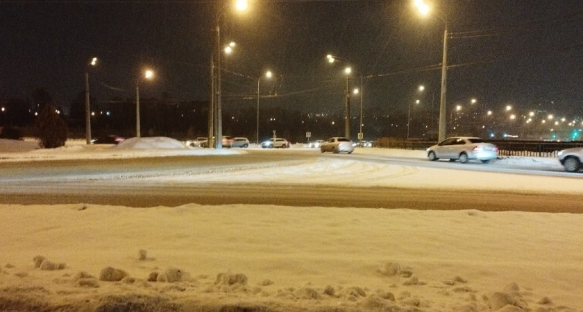 На трассе М-5 под Рязанью перевернулся автомобиль с 3 несовершеннолетними