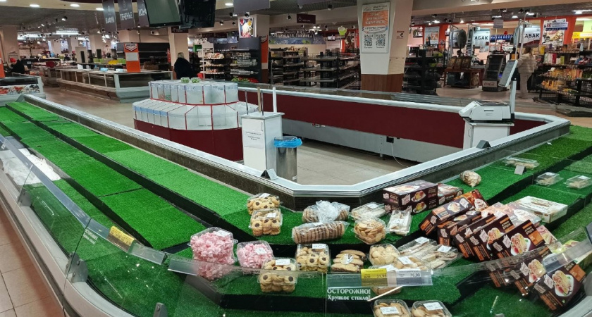 «Эпоха уходит»: рязанцы по-разному отреагировали на закрытие супермаркета «Барс»