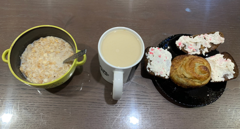 Заменил утренний кофе на нехитрую смесь: энергия прёт как не в себя — результат увидел с третьего дня