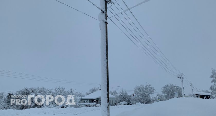 «Работают в усиленном режиме — а люди буксуют»: рязанцы усомнились в отчётах о борьбе с непогодой