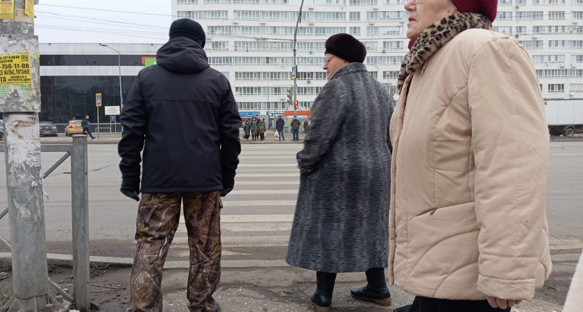 Теперь не важно, успел ли пешеход ступить на зебру: вот как правильно уступать дорогу 