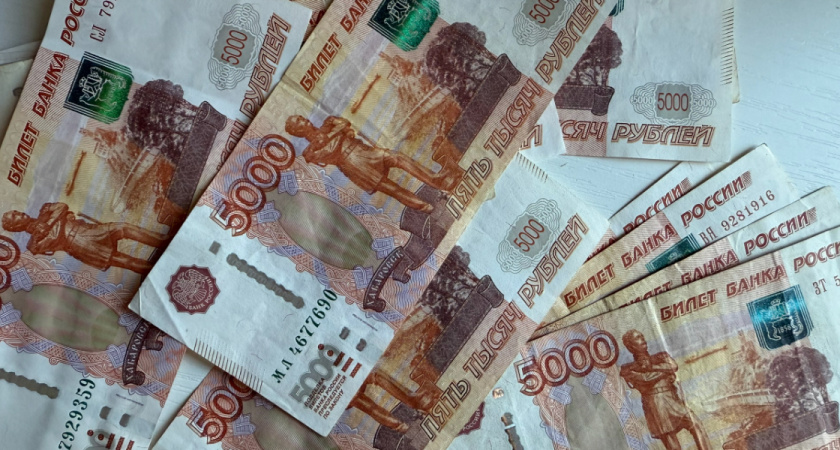 Мужчину оштрафовали за куртку с камерой на экзамене по ПДД в Рязанской области