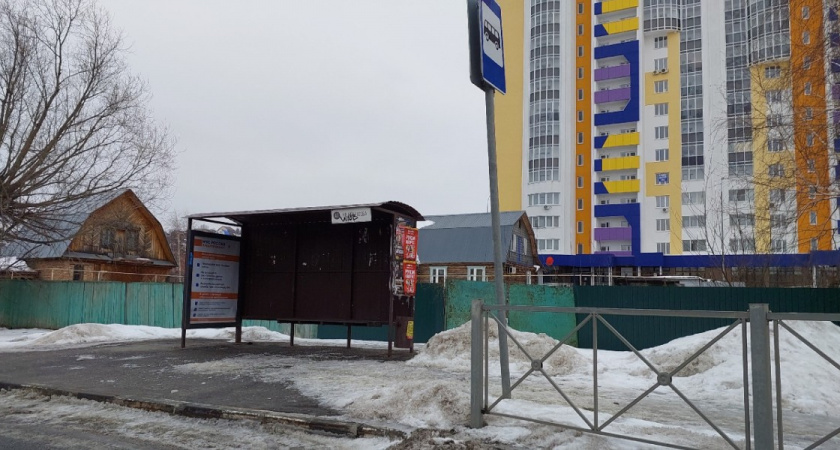 «Зачем они вообще нужны?»: рязанцы остались недовольны новыми остановками на «ТЦ Барс»