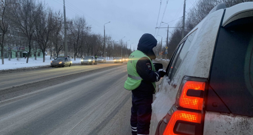 Рязанская Госавтоинспекция оштрафовала более 10 водителей за нарушения на переходах