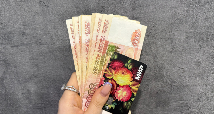 Рязанскую мать заставили заплатить алименты на дочь и сына