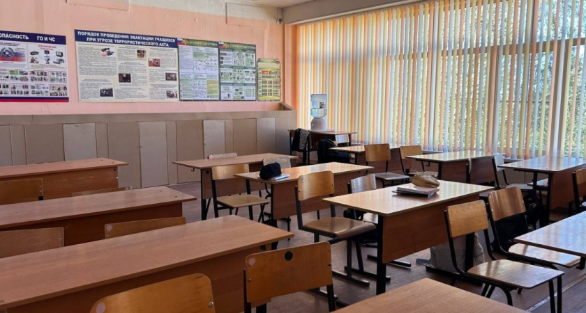 «Школу № 3 хотят закрыть и не ремонтировать»: жители Михайловского округа высказываются против данного решения