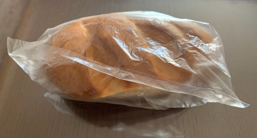 Сестра работает в пекарне и подсказала, как хранить хлеб - свежим и ароматным хранится целую неделю