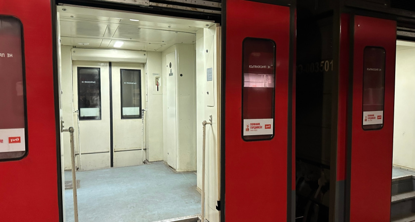 РЖД показали макет нового плацкартного вагона с широкими и длинными полками - за что будем платить и стоит ли это таких денег