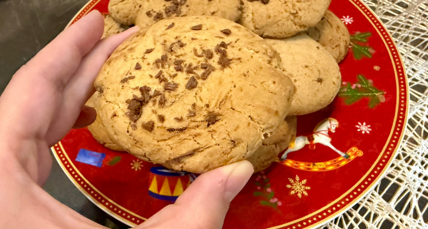 Поверила рекламе и соблазнилась на шоколадное печенье Любятово: попробовала с чаем и ахнула - вот как отреагировал организм