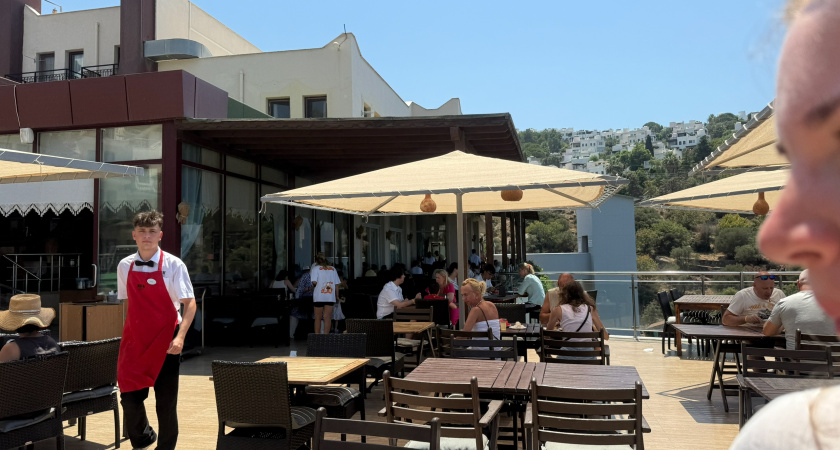 Немцам - всё, русским - ничего: подруга разочаровалась отдыхом в Турции в дорогой "пятерке"- вот почему