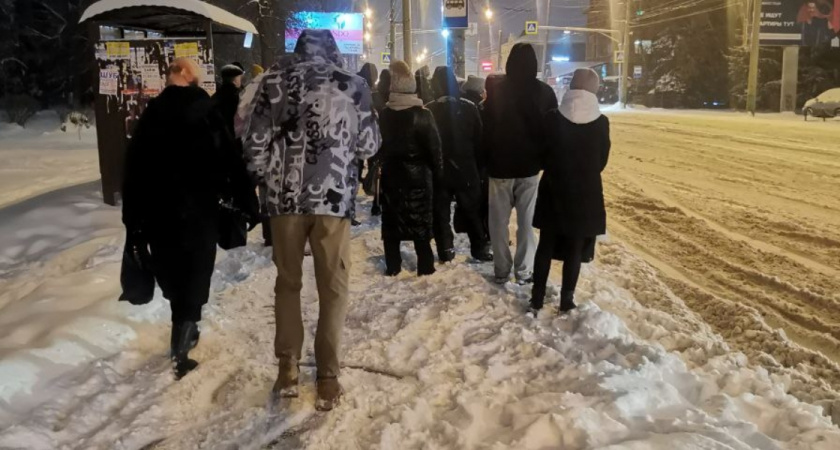Власти Рязани объяснили долгое ожидание общественного транспорта