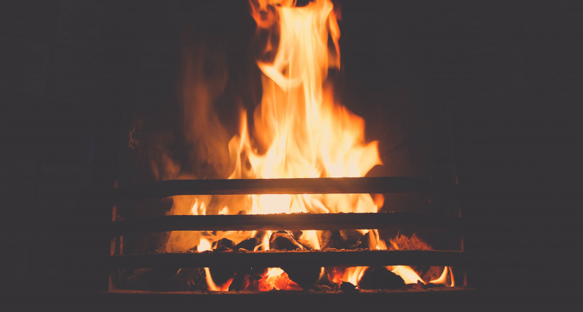 Газ больше не лидер. Чем теперь выгоднее отапливать дома в России — и в несколько раз дешевле