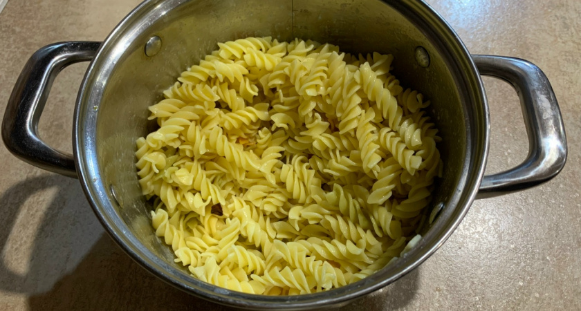 Капаю это в воду для макарон — вкус меняется сразу: подсмотрела у итальянского повара