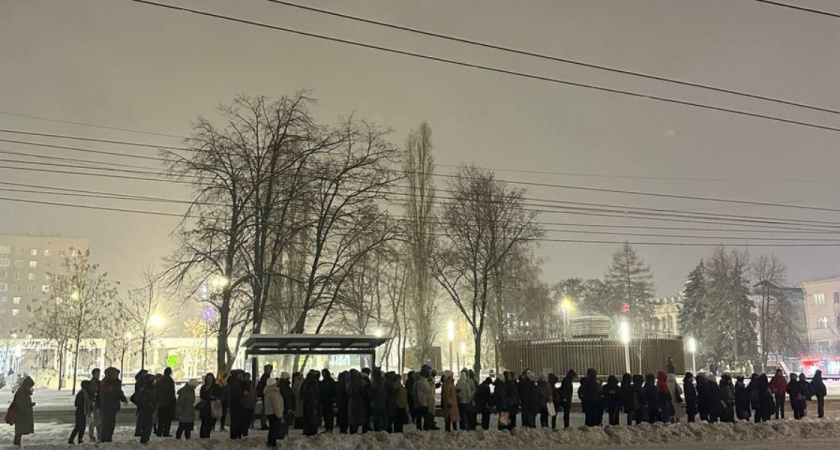 Рязанцы не могут дождаться транспорт, хотя «расписание соблюдается»