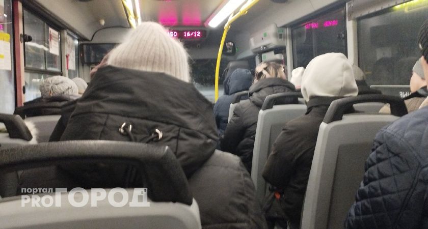 «Люди стоят по несколько часов»: рязанцы требуют решить проблему с транспортом