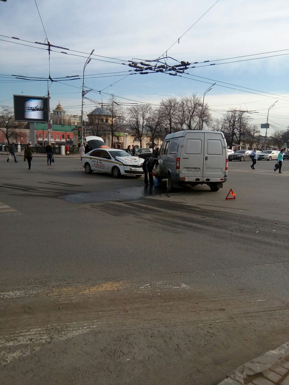 ДТП в центре Рязани - столкнулись "Газель" и такси