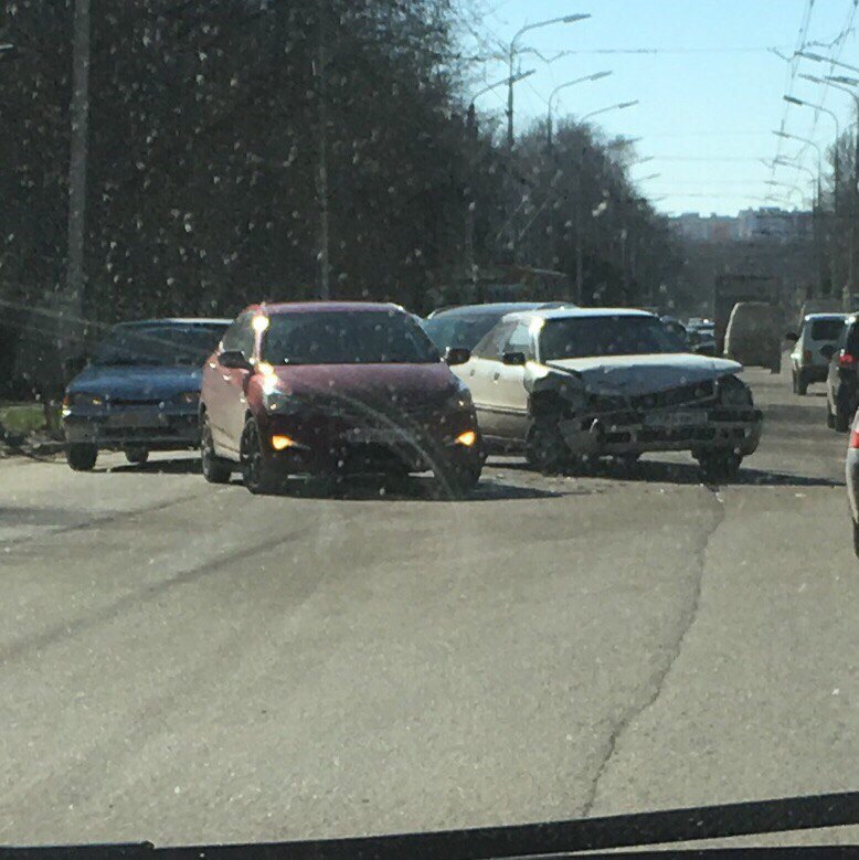 ДТП в Приокском - столкнулись два автомобиля