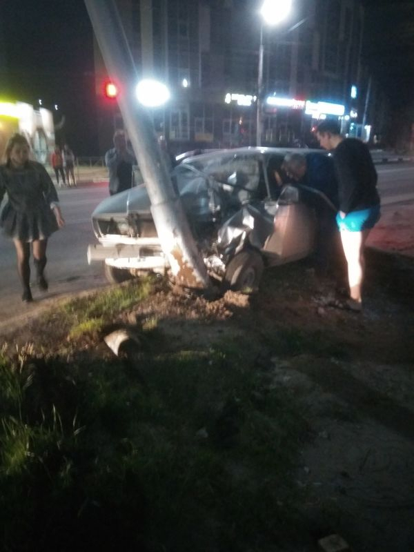 Серьезное ДТП в центре Рязани - водитель не пришел в сознание до приезда медиков