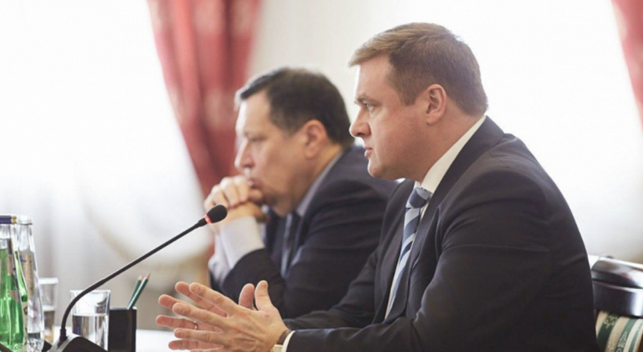Любимов упал на 15 позиций в медиарейтинге губернаторов России