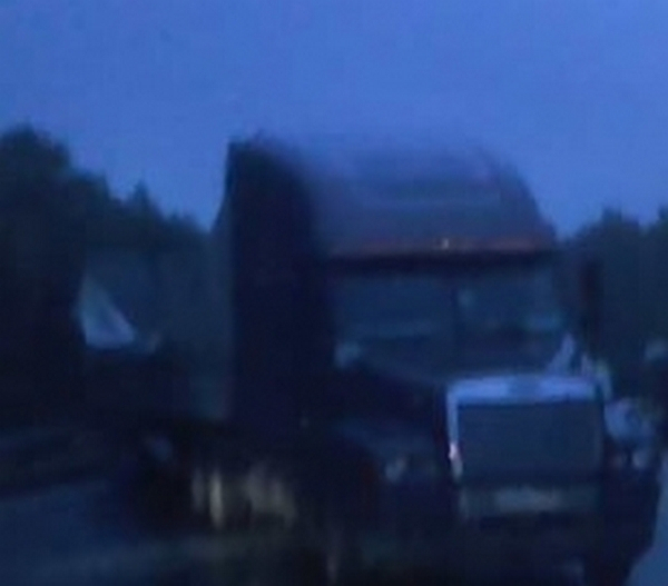 В Шиловском районе столкнулись два грузовика‍. Есть пострадавший