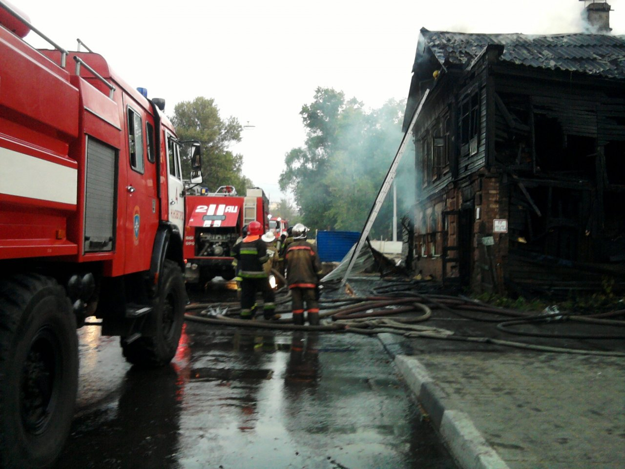 В Рыбновском районе сгорел жилой дом: пострадал 78-летний мужчина