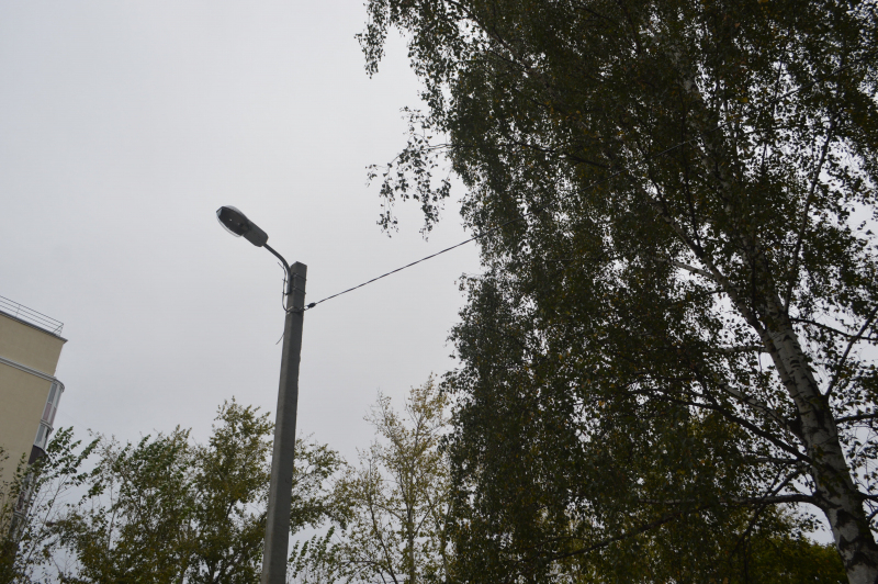 "К середине октября все работы будут завершены" - в парке имени Гагарина появится освещение
