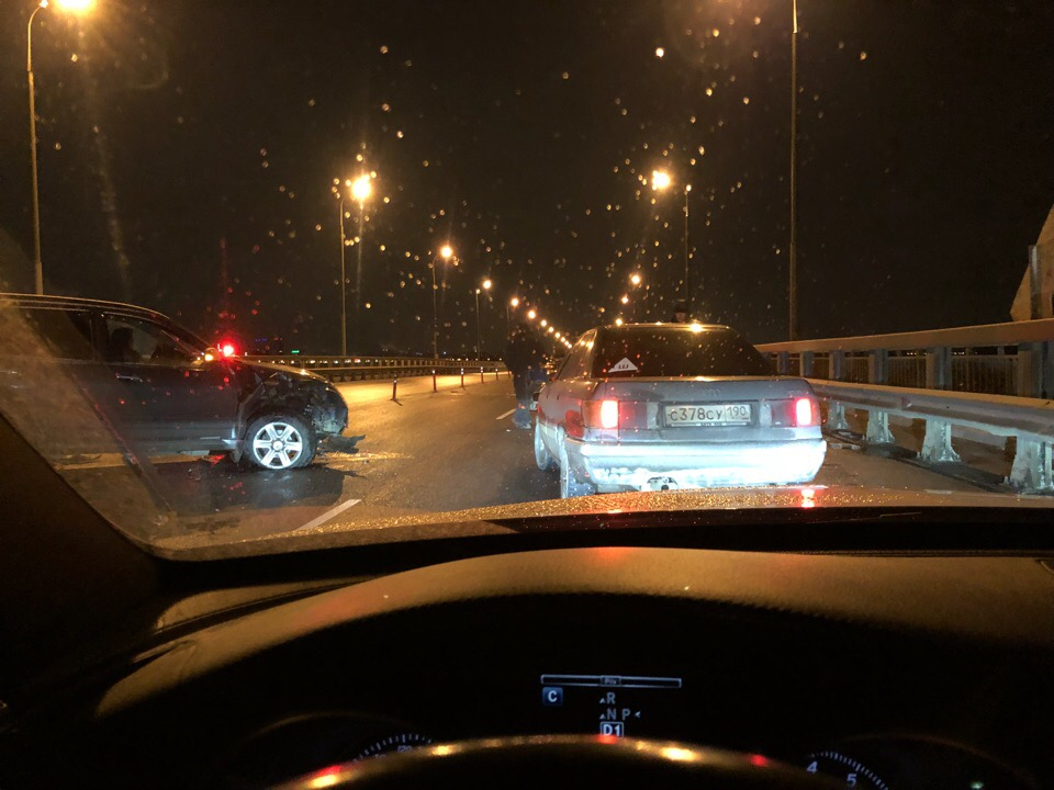 Ночью на Солотчинском мосту произошло массовое ДТП