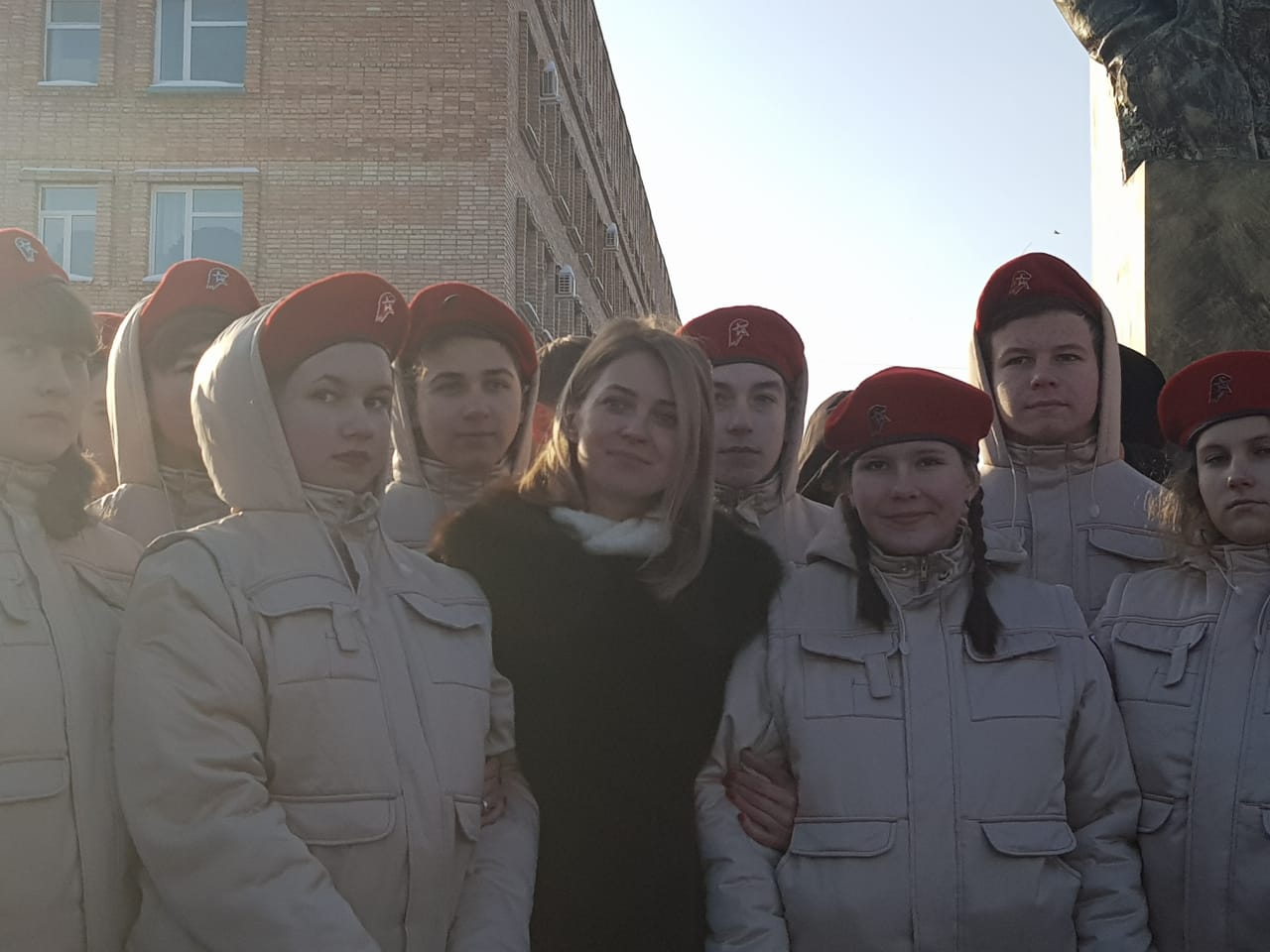 Наталья Поклонская приехала в Сасово на открытие памятника Макарову