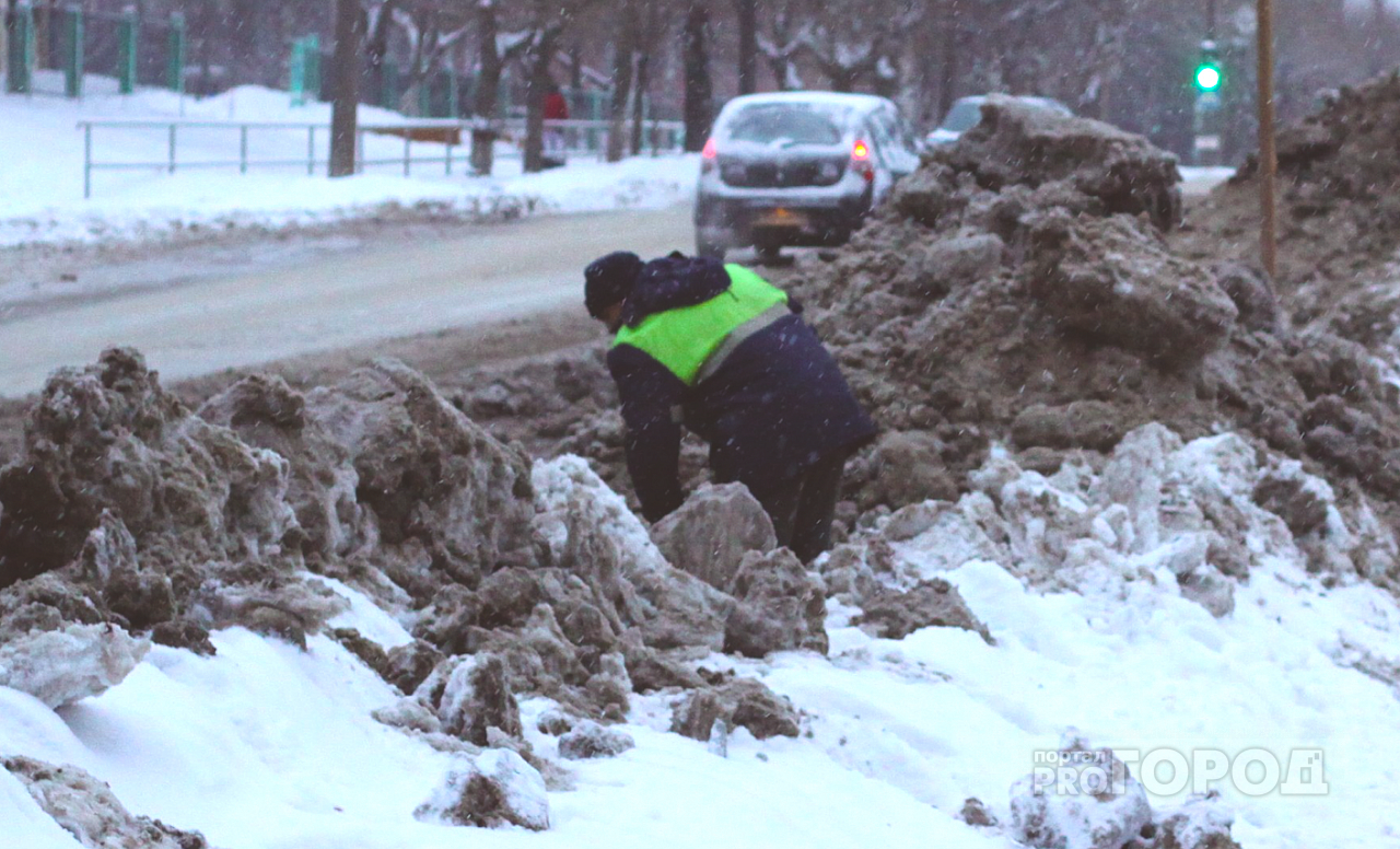 Районного дорожника оштрафовали на 20 000 рублей за плохую уборку снега
