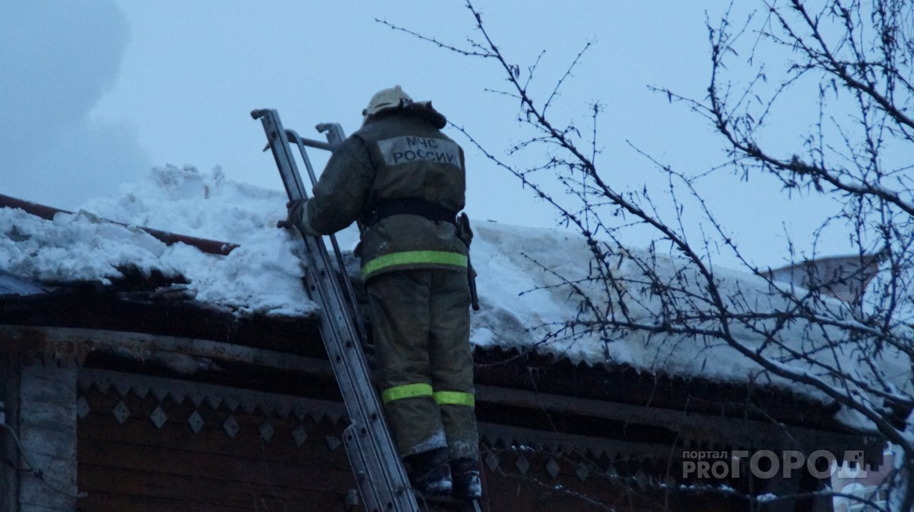 В Скопинском районе произошел сильный пожар, есть пострадавший