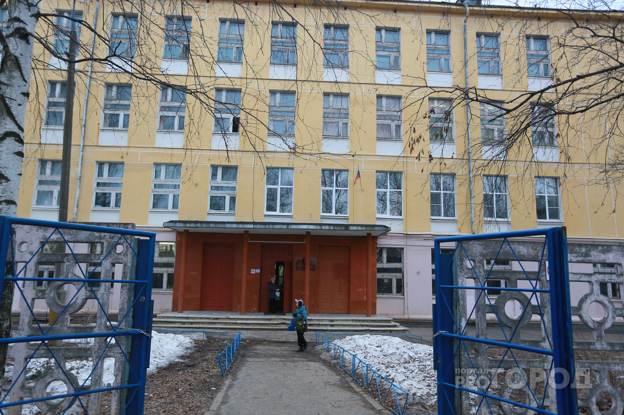 Любимов поручил контролировать строительство и ремонт школ