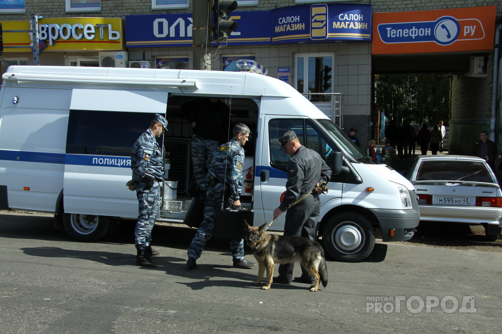 СМИ: "ТРЦ "Барс" и три рязанских больницы проверяют из-за угрозы взрывов