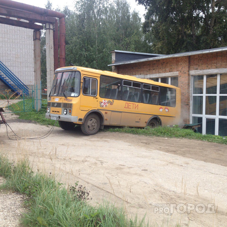 Прокуратура: в Пителинском районе детей перевозили на неисправных автобусах