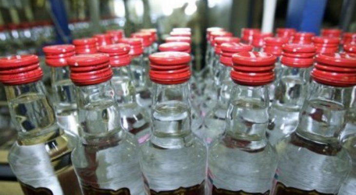 В Александро-Невском нашли паленую водку на сумму в 300 тысяч рублей