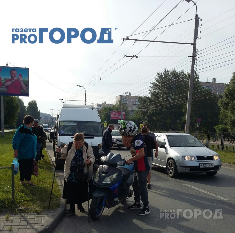 В Дашково-Песочне скутерист пытался скрыться с места ДТП