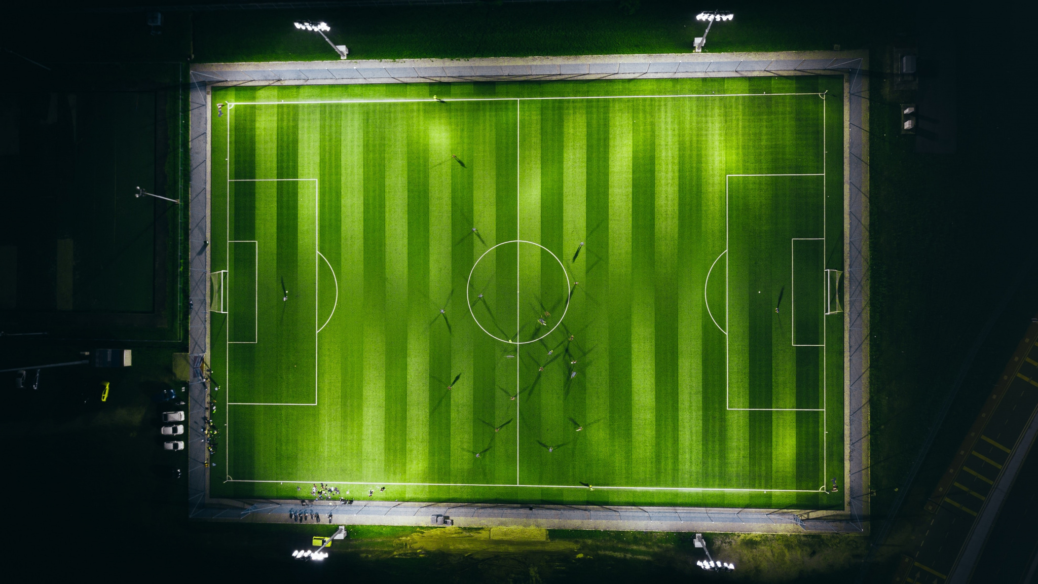 3 футбольных поля, тренажеры Footbot и сауна: чем ещё удивят рязанцев в новом футбольном манеже