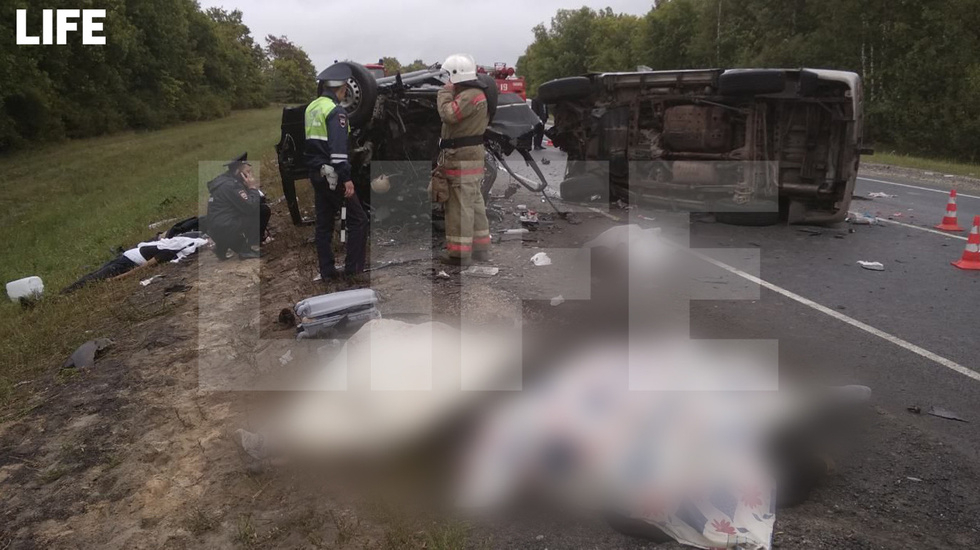 В Рязанской области внедорожник столкнулся с автобусом. Погибло 7 человек
